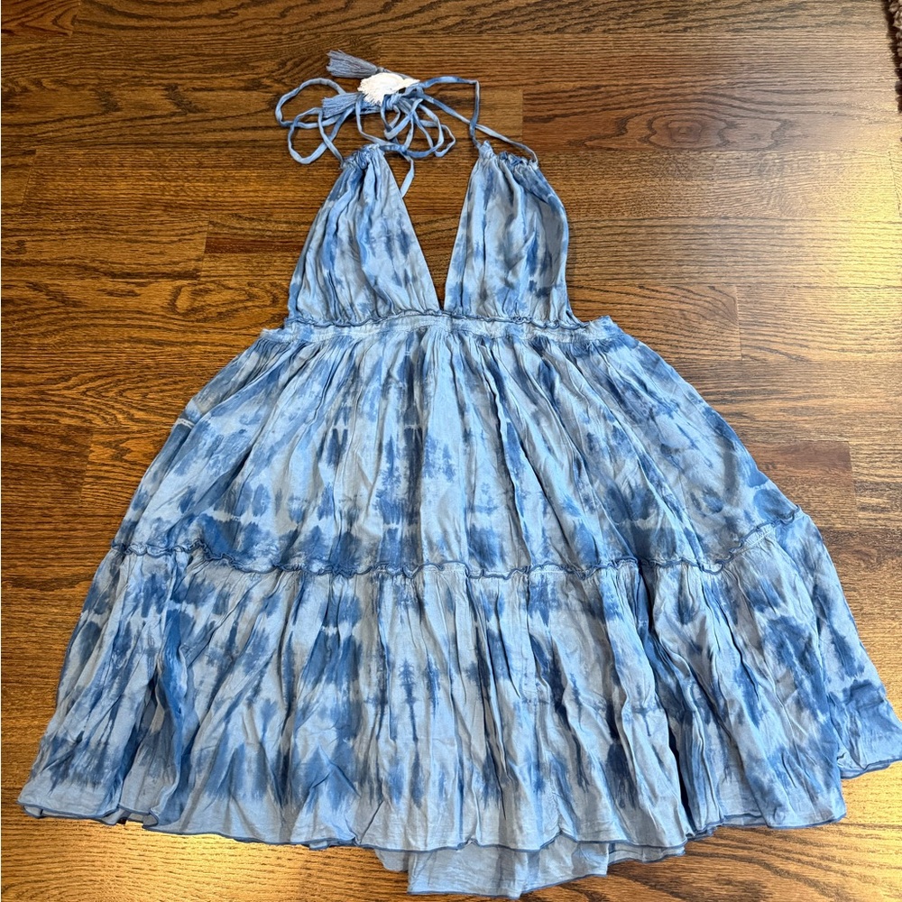 Mele Beach  adjustable halter dress nwt